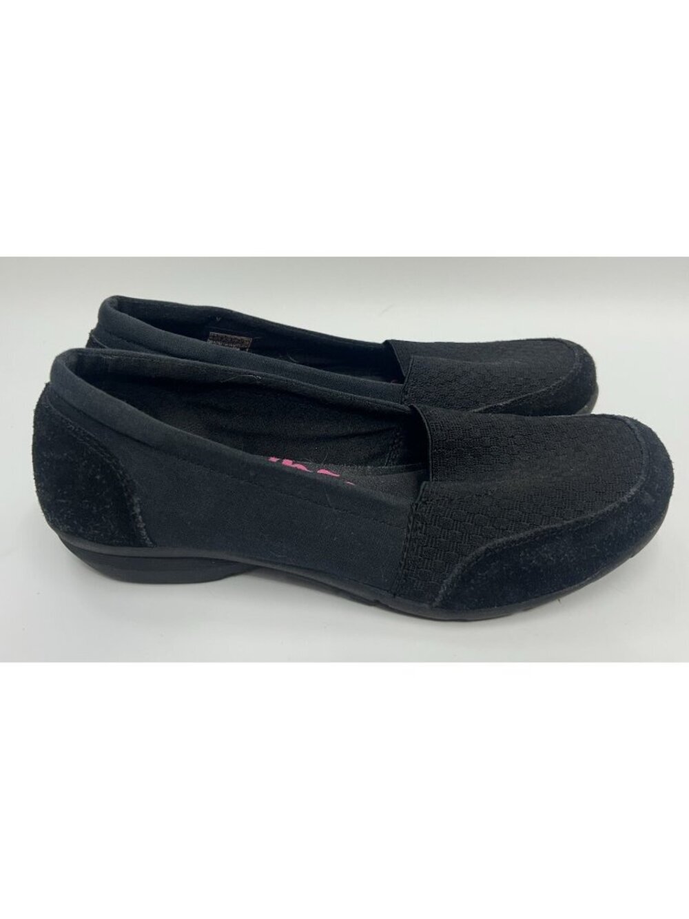 Skechers Relaxed Fit Slip On Women Shoes Size 8.5 M Black Walking 49069